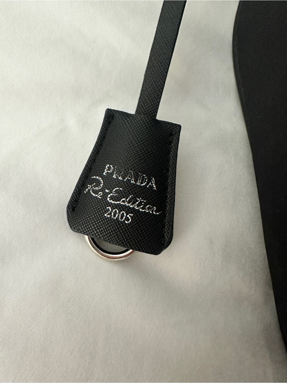 Black Nylon Re-edition 2005 like new - Picture 4 of 14